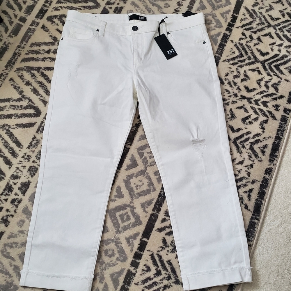 Kut from the kloth.  NWT. White Amy crop straight leg sz 14.
